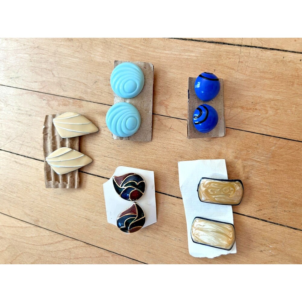 Vintage 80s Earrings Lot Of 5 Pairs Colorful  Neutral Black Enamel Pierced Blue